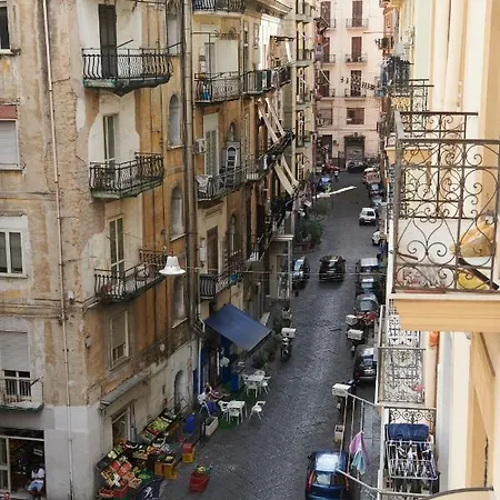 Daglinn House بيت ضيافة