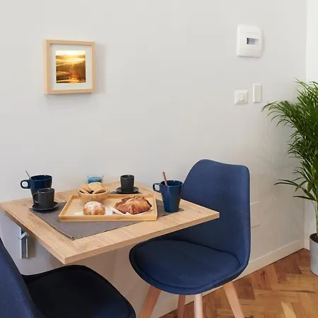 Гостевой дом Daglinn House Неаполь